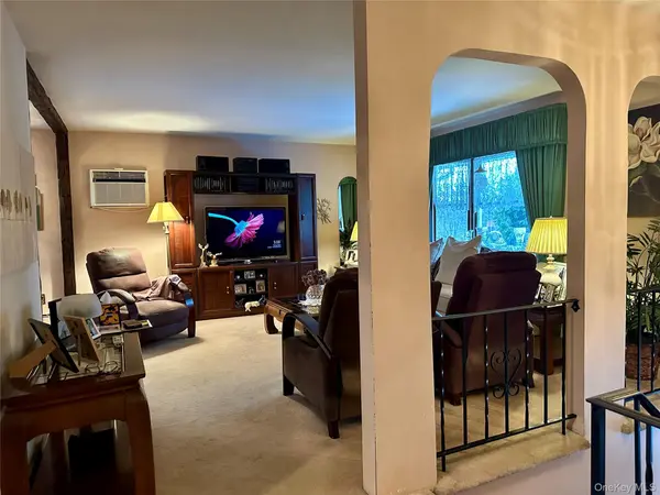 2 Brenner PASS, Mahopac, NY 10541