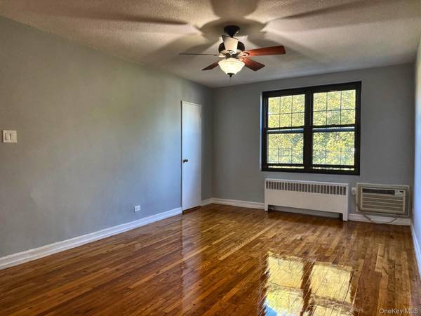 70-43 E Park DR #B, Kew Garden Hills, NY 11367