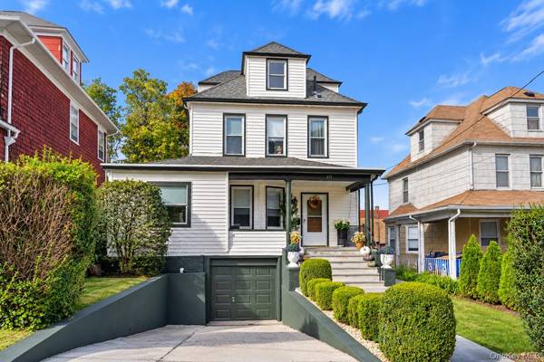 115 Coligni AVE, New Rochelle, NY 10801