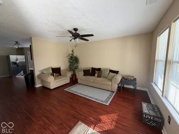 6818 Decatur Ridge, Indianapolis, IN 46221