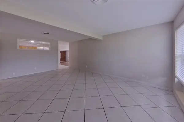 Address not disclosed, St Petersburg, FL 33714