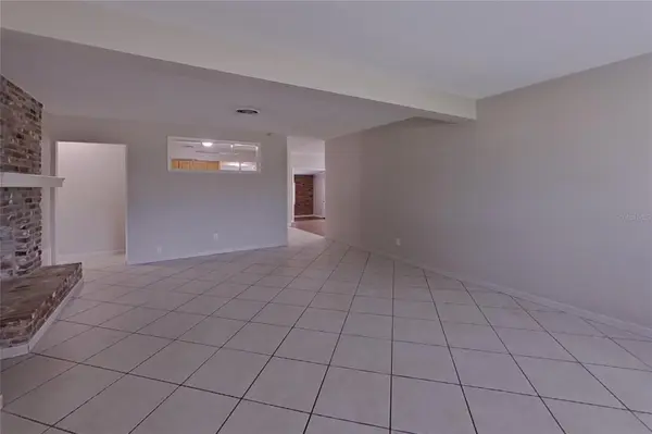 Address not disclosed, St Petersburg, FL 33714