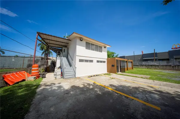 SR-165 BARRIO PALMAS, Catano, PR 00962