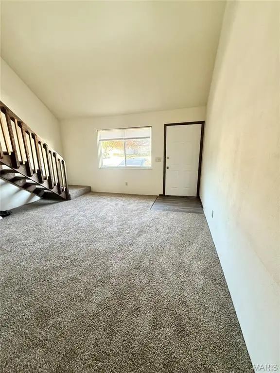 814 WHITE OAK DR #7, O'fallon, IL 62269
