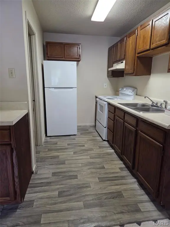 8743 Commercial BLVD #G, Pevely, MO 63070