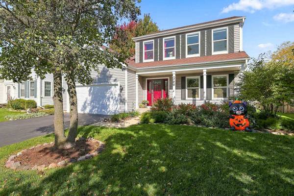 380 Dorchester LN, Grayslake, IL 60030