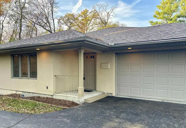809 Jefferson ST #3, Decorah, IA 52101