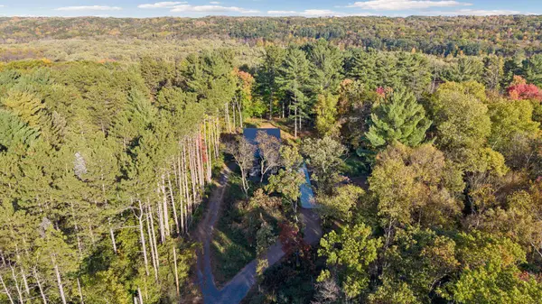 18247 Saint Croix TRL N, Marine On Saint Croix, MN 55047