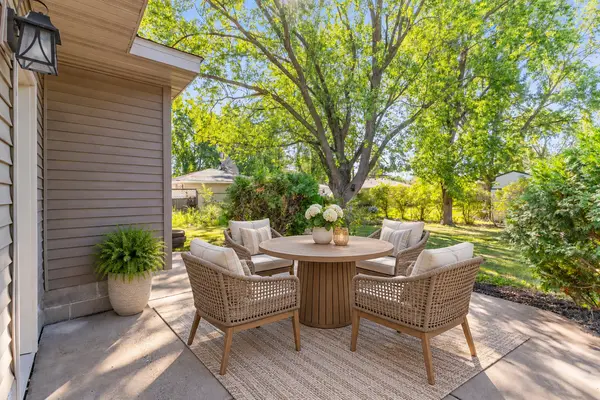 10913 Washington ST NE, Blaine, MN 55434