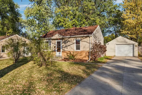 8347 Wentworth AVE S, Bloomington, MN 55420