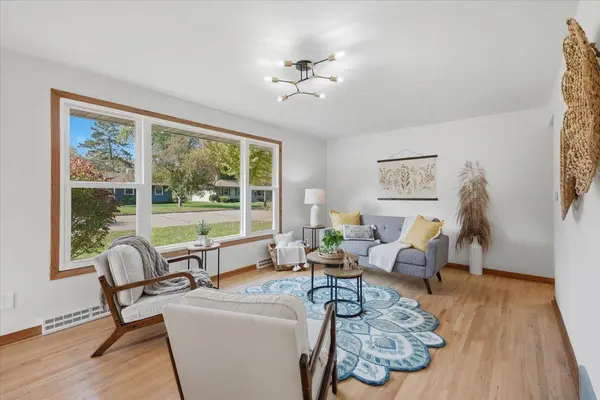 614 N Pearl ST, River Falls, WI 54022