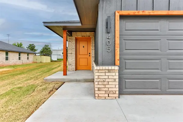 601 Ezra WAY, Chickasha, OK 73018