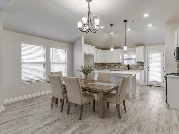 6612 NW 154th ST, Edmond, OK 73013
