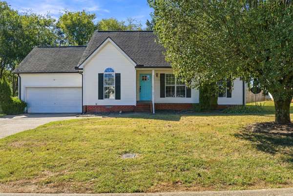 2414 Lismore Dr, Murfreesboro, TN 37127