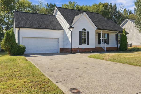 2414 Lismore Dr, Murfreesboro, TN 37127