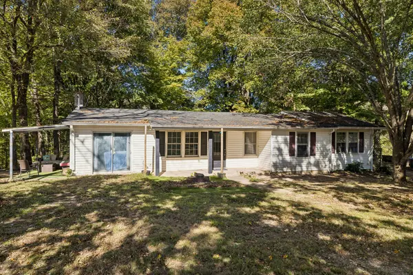 3490 Shouse Rd, Santa Fe, TN 38482