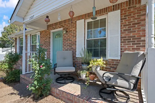 1527 Mohawk Trl, Madison, TN 37115