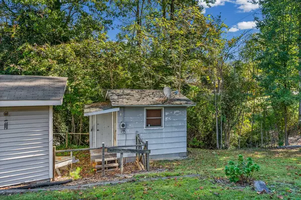 306 S Lakeview DR, Duncan, SC 29334