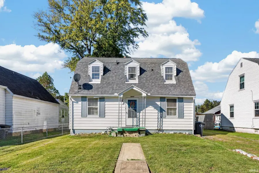 1211 S Evans AVE, Evansville, IN 47713