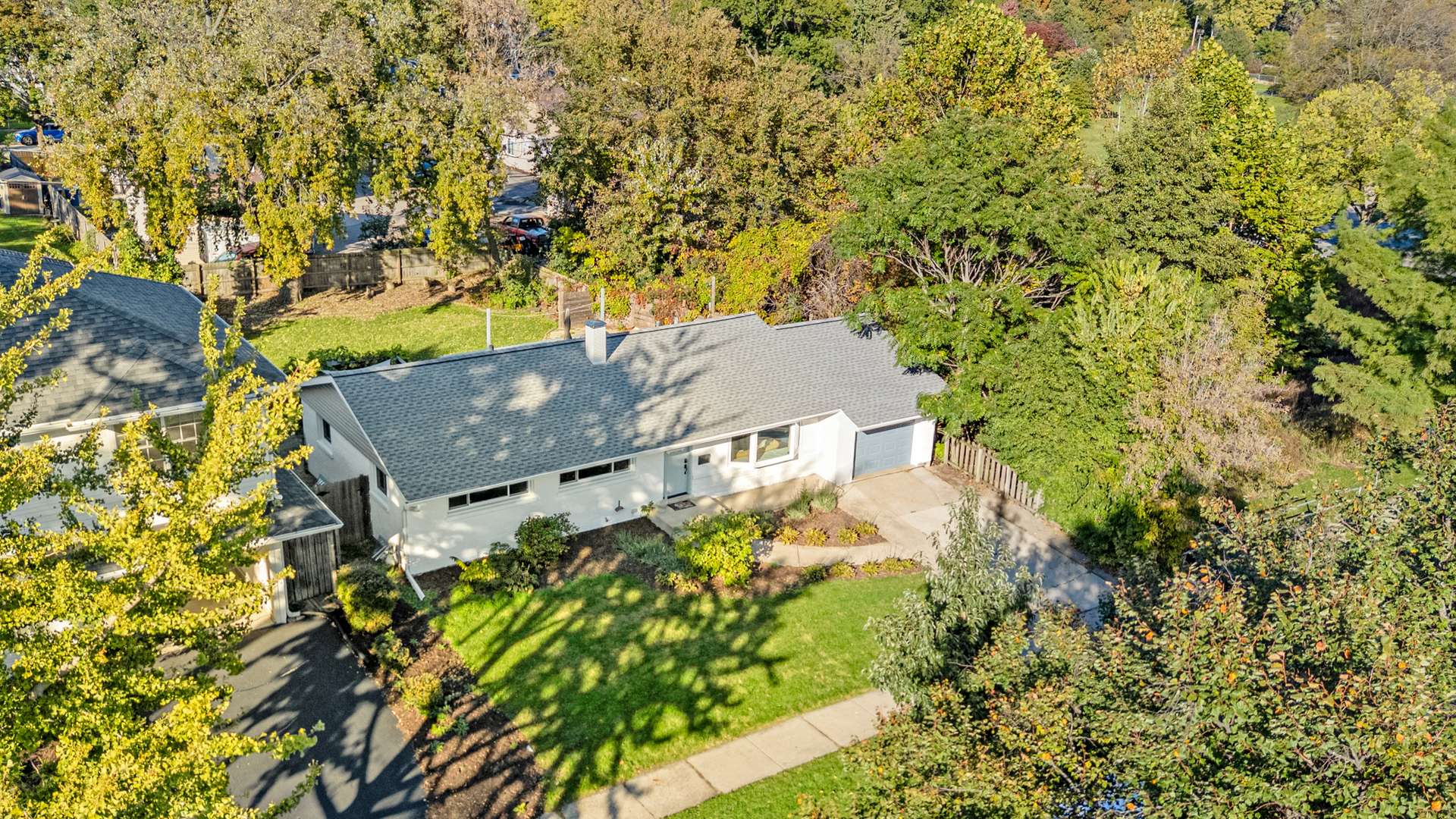 414 Austin ST, Downers Grove, IL 60515