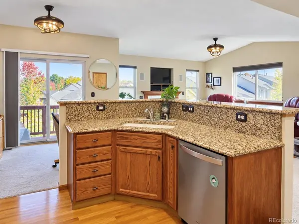 7490 W Coal Mine #A, Littleton, CO 80123