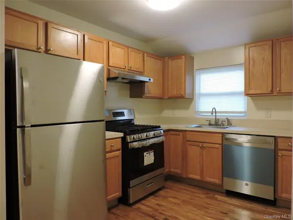 21942 141st AVE, Springfield Gardens, NY 11413