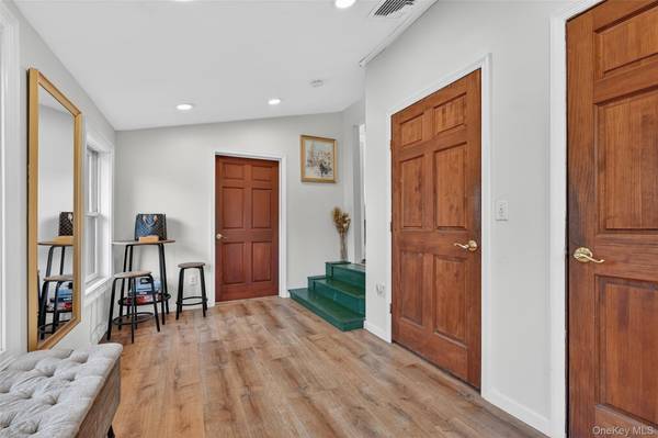 96 Lower Wisner RD, Warwick, NY 10990
