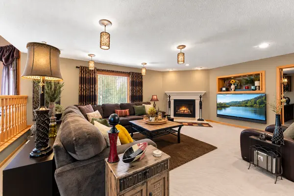 17269 80th PL N, Maple Grove, MN 55311