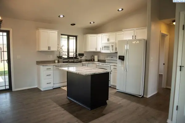 5502 Socas Ct, Pasco, WA 99301