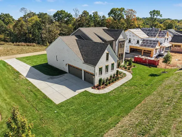 572 Baker Rd, Columbia, TN 38401