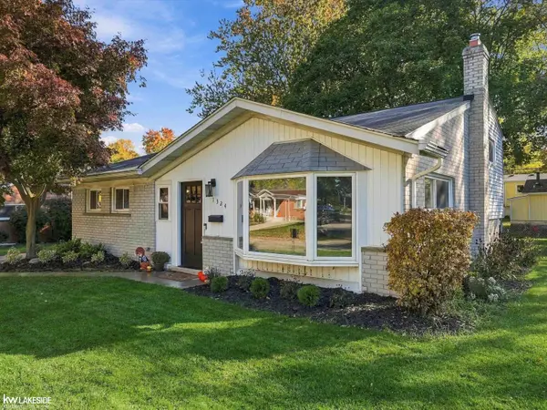1324 CATALPA DR DR, Rochester, MI 48307