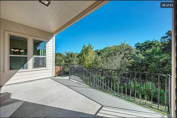 3750 E Palm Valley BLVD #38, Round Rock, TX 78665
