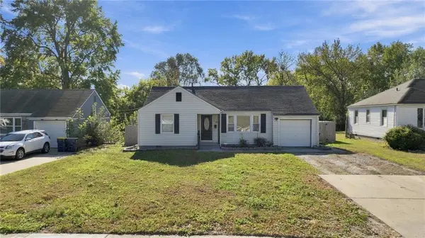 7715 Sni A Bar RD, Kansas City, MO 64129