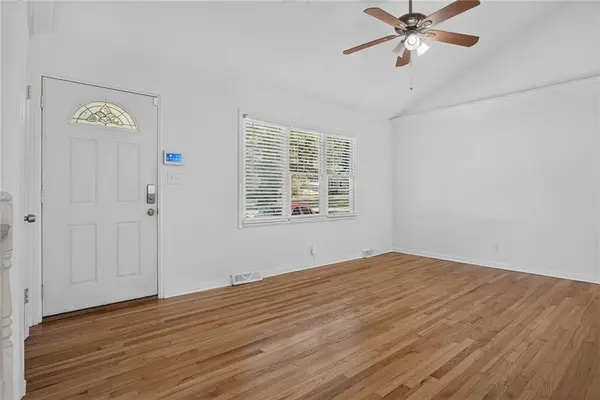 10901 E 81st TER, Raytown, MO 64138