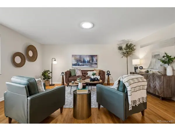 6584 S Newland, Littleton, CO 80123