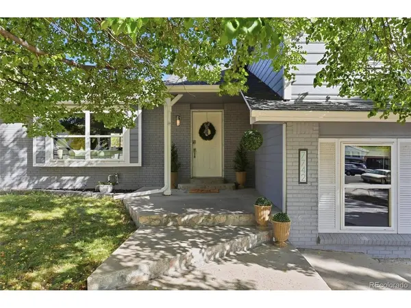 7742 S Penrose, Littleton, CO 80122