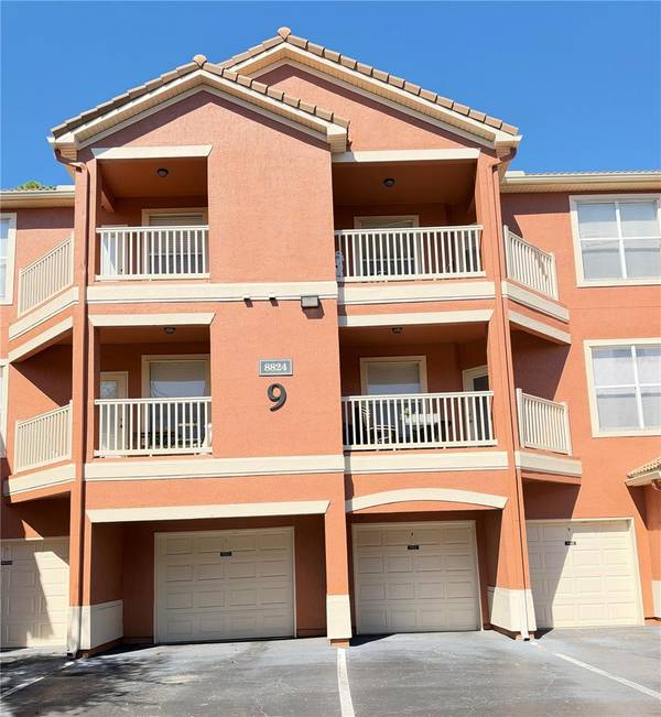 8824 VILLA VIEW CIR #108, Orlando, FL 32821
