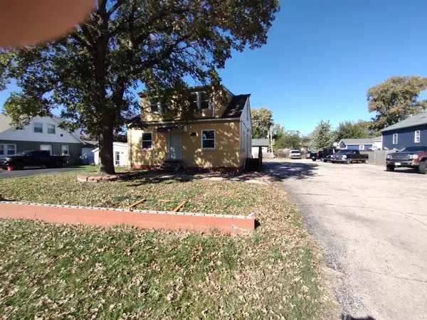 764 Montgomery RD, Montgomery, IL 60538