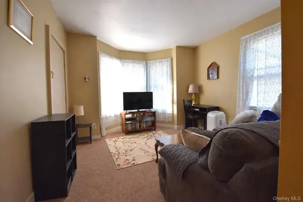 180 Foxhall AVE, Kingston, NY 12401