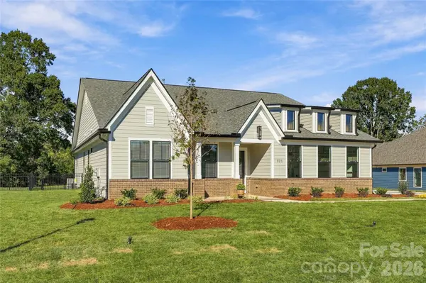 321 Westvale DR, Locust, NC 28097