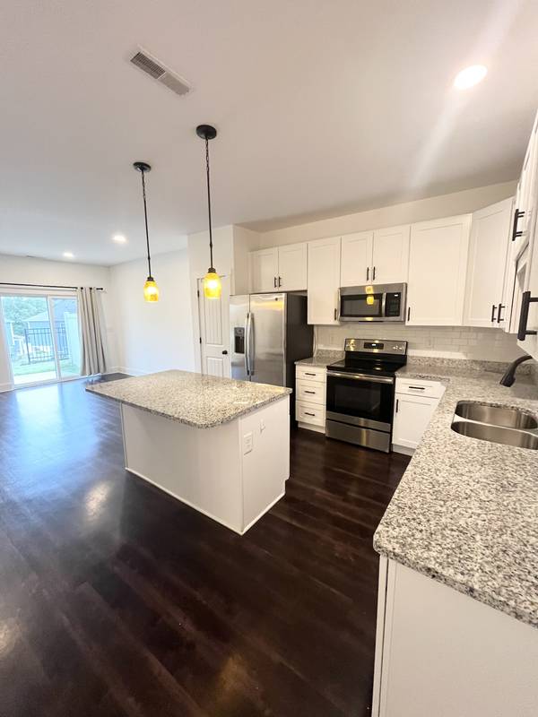2191 Nectar Ln, Columbia, TN 38401