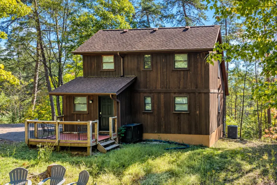 2304 Summer Lane, Sevierville, TN 37876