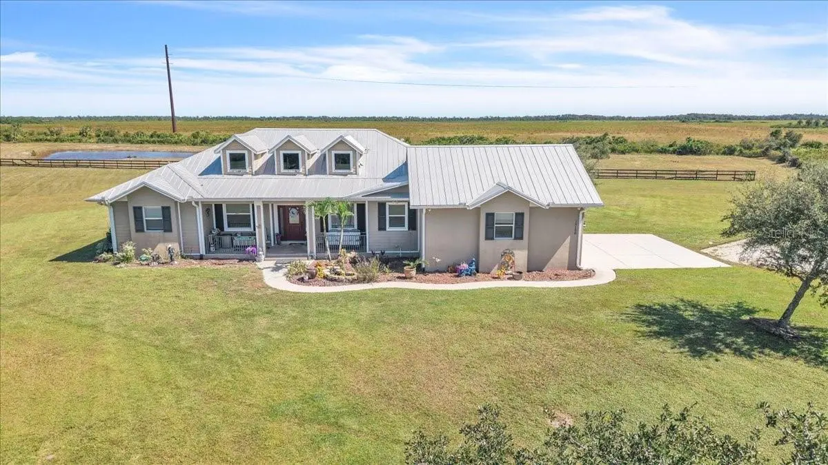 18150 BENDING WILLOW CT, Punta Gorda, FL 33982