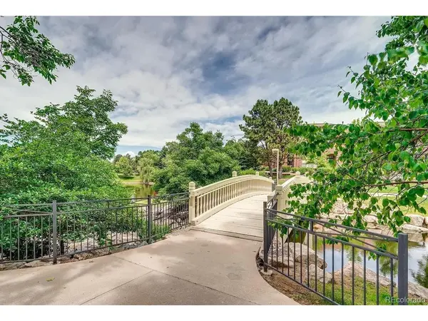 8955 E Nichols, Centennial, CO 80112