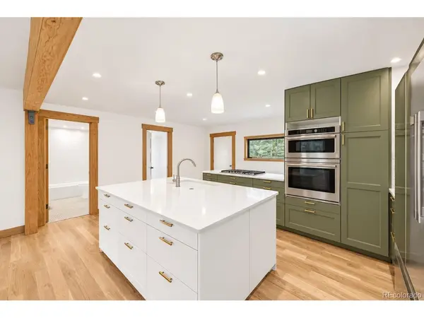 11130 Burland, Golden, CO 80403
