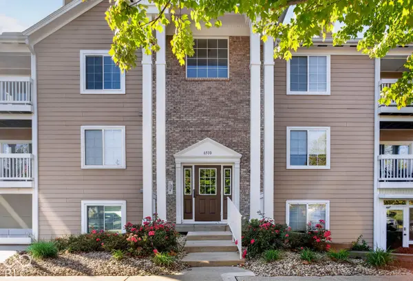6510 Jade Stream CT #unit 206, Indianapolis, IN 46237