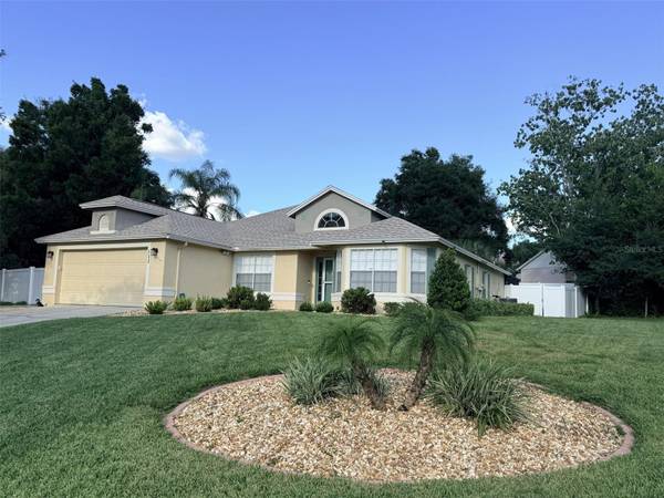 112 MADRONA DR, Eustis, FL 32726
