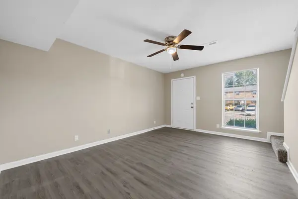 240 Winters Ct #C, Clarksville, TN 37043