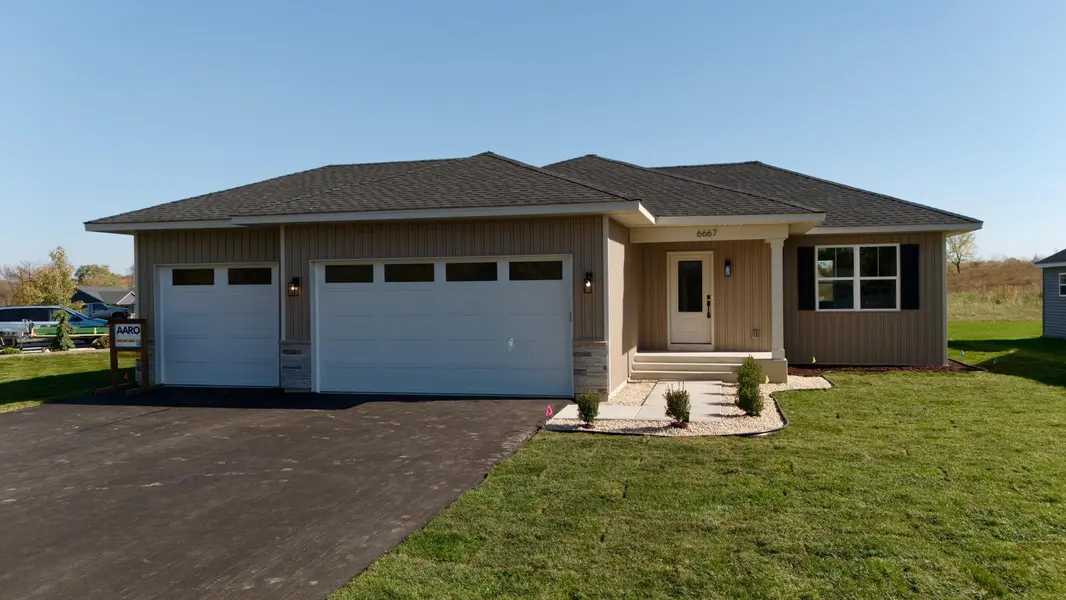 6667 Cedar Hills DR, Cannon Falls, MN 55009