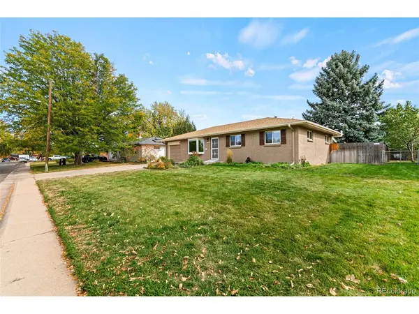 598 W Valleyview, Littleton, CO 80120